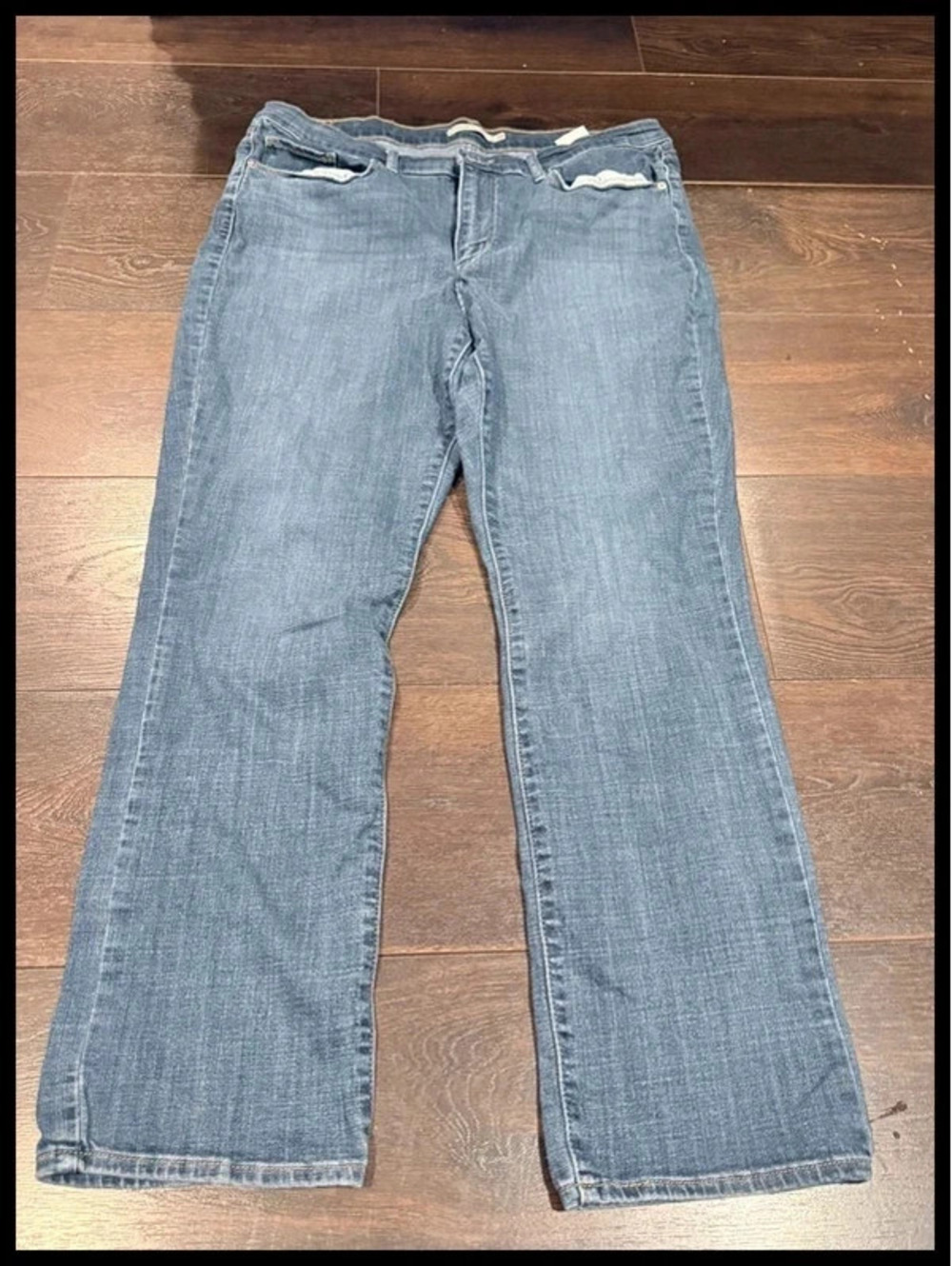 Levi’s Classic Straight Jeans Women’s W32 L30 Denim 148